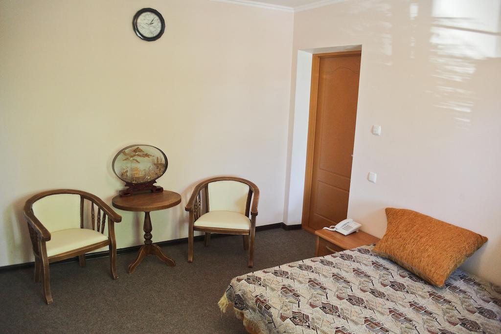 Cowboy Hotel Odessa Phòng bức ảnh