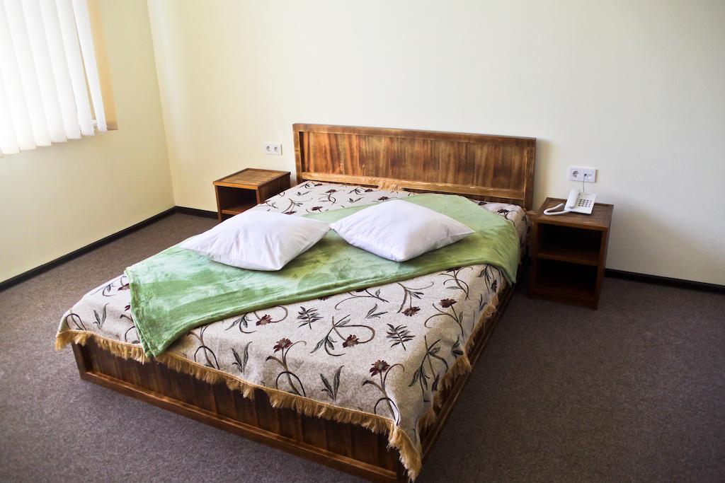 Cowboy Hotel Odessa Ngoại thất bức ảnh